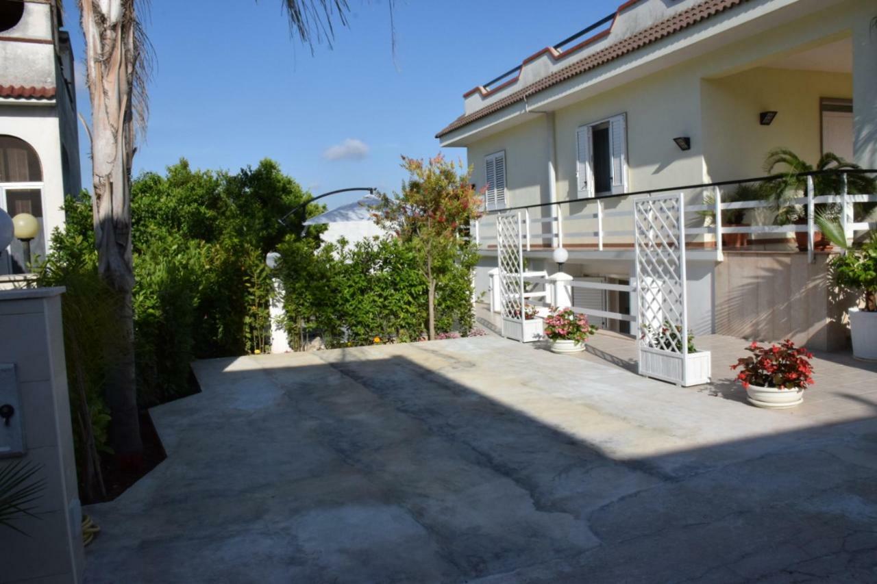 Apartamento Dimora Santa Caterina Conversano Exterior foto