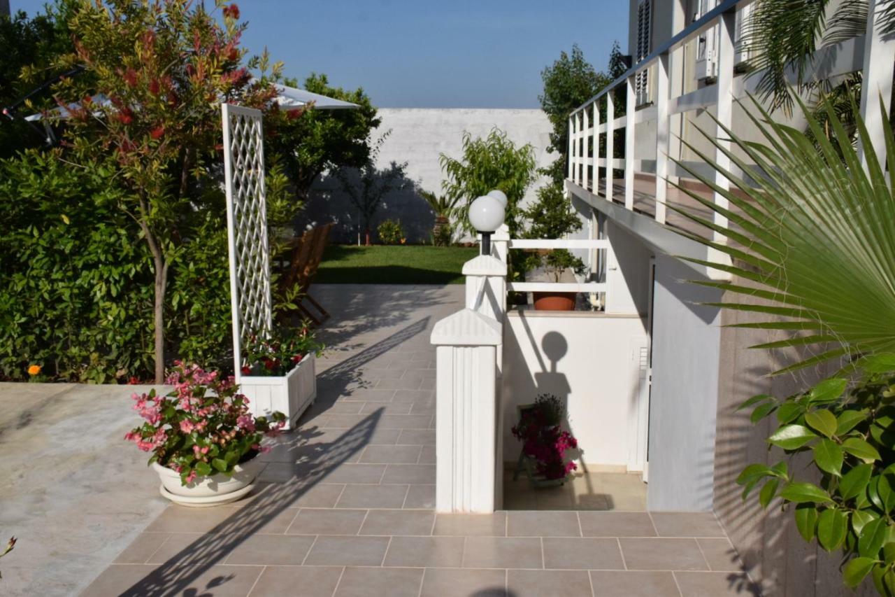 Apartamento Dimora Santa Caterina Conversano Exterior foto